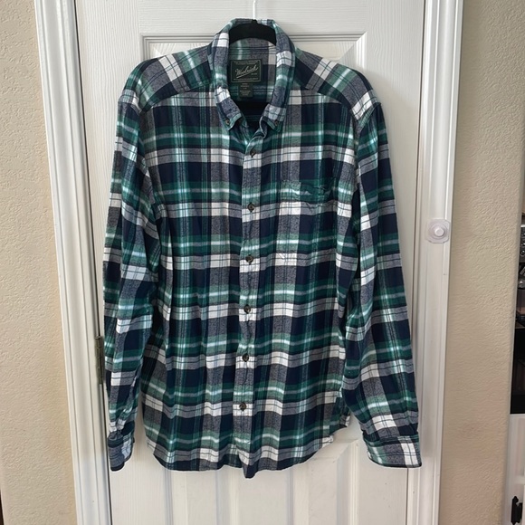 Woolrich Plaid Button Down - Picture 1 of 4